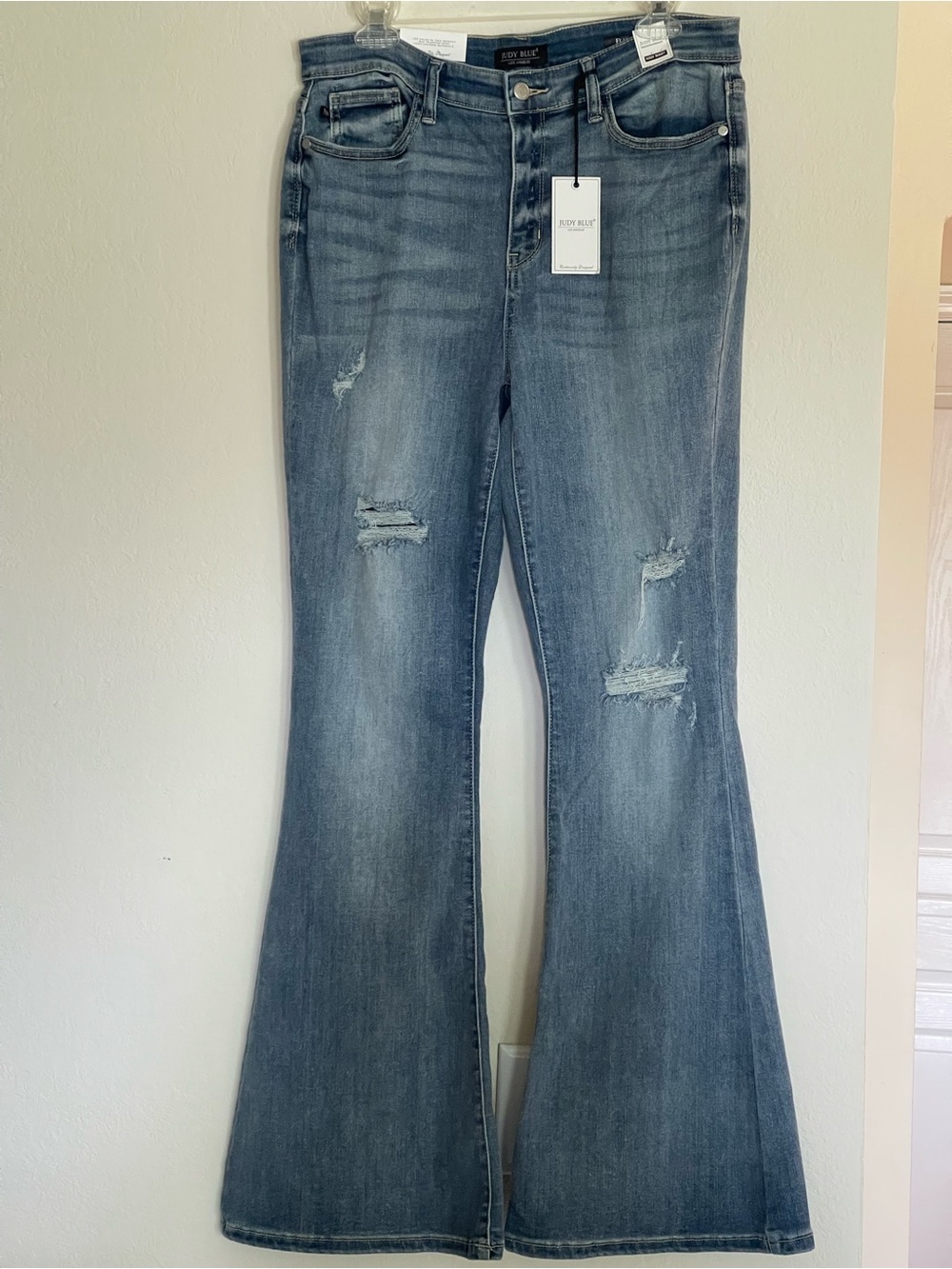 Judy Blue High Waist Destroyed Flare Jeans Size 13/31